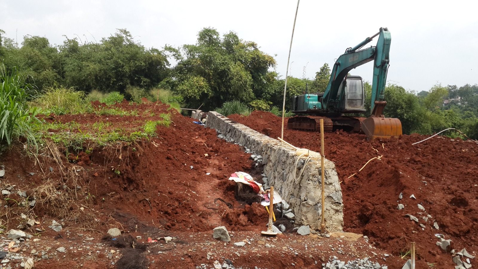 Foto proyek Penahan tanah proyek perumahan serpong